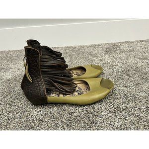 ladies fly london flat sandals ankle straps green and brown size 38 (7.7.5)